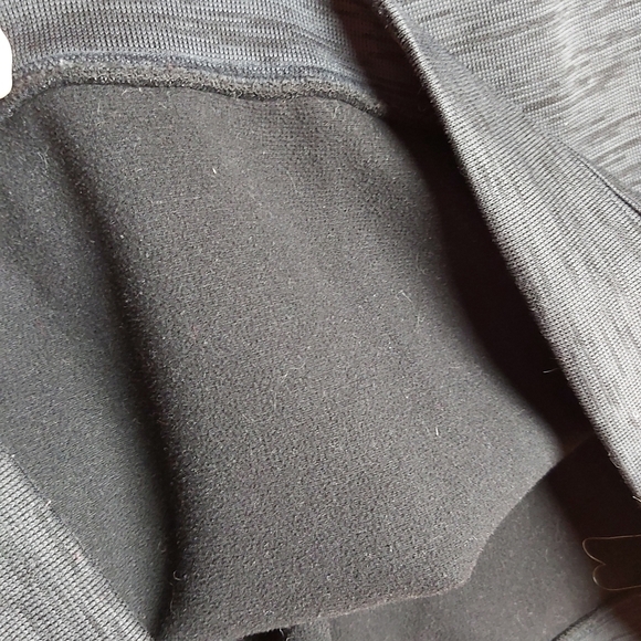 𝅺🍄3/50$🍄 GREG NORMAN crew neck golf athletic sweater fleece inside size XL - Picture 7 of 9